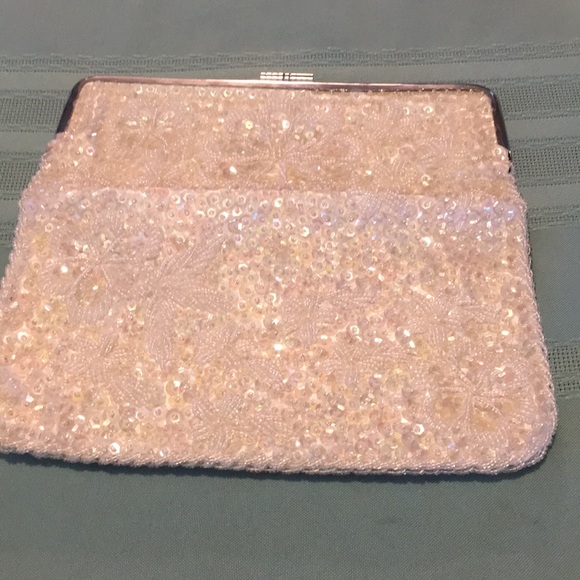 Vintage white Beaded fold-Over bag 8x8 almost Mint 2 Szs Unfolds for larger bag - Picture 5 of 6